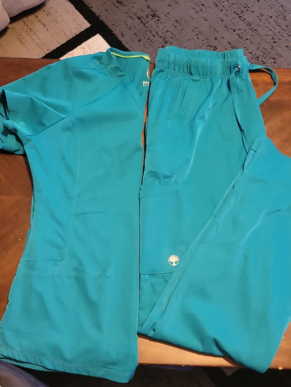 healing hands Women's Scrub Top & Pants Teal
